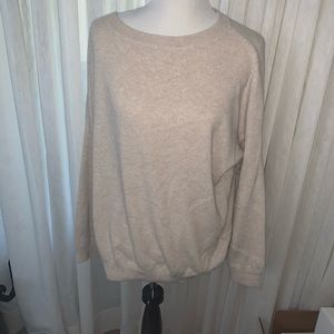 Vince 💯 percent cashmere sweater